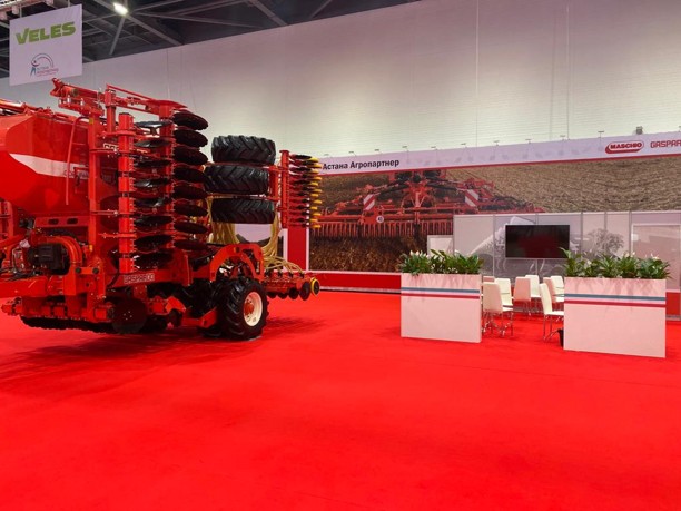  Участие в выставках и продвижение брендов